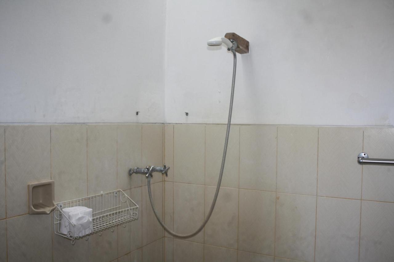 Gusti Homestay Kerobokan Экстерьер фото